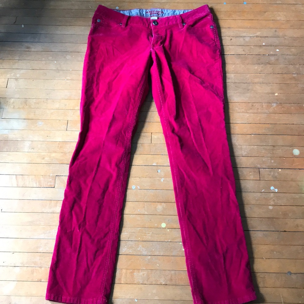 Velvety pink corduroy skinnies, sz 11
